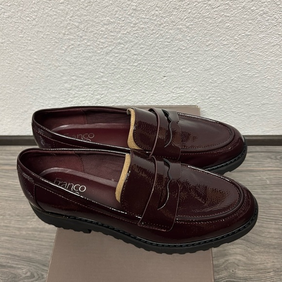 Franco Sarto Womens Camrynn Lug Sole Loafers (WIDE) - Picture 5 of 7